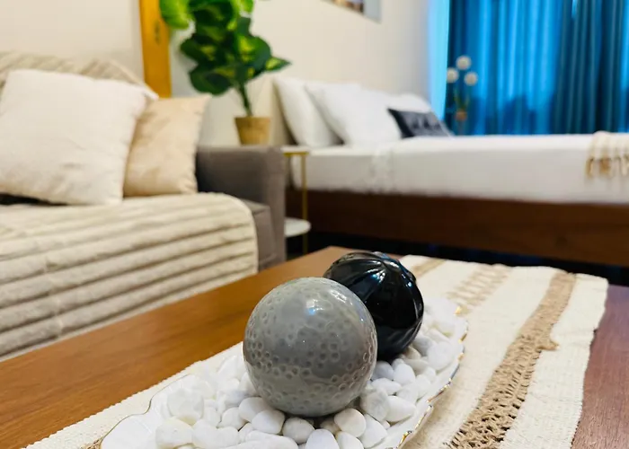 Modern In Bonifacio Global Apartment *